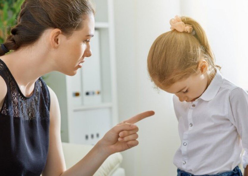 Как слова родителей влияют на психику детей: от чего отказываться в общении