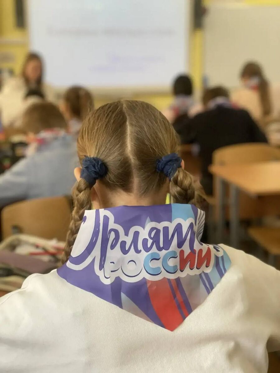 Дети дарят тепло: акция «Вам, любимые!» объединяет поколения