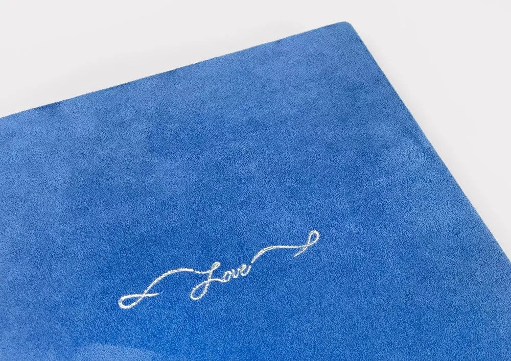 Весна как повод для подарков: ловим моменты нежности