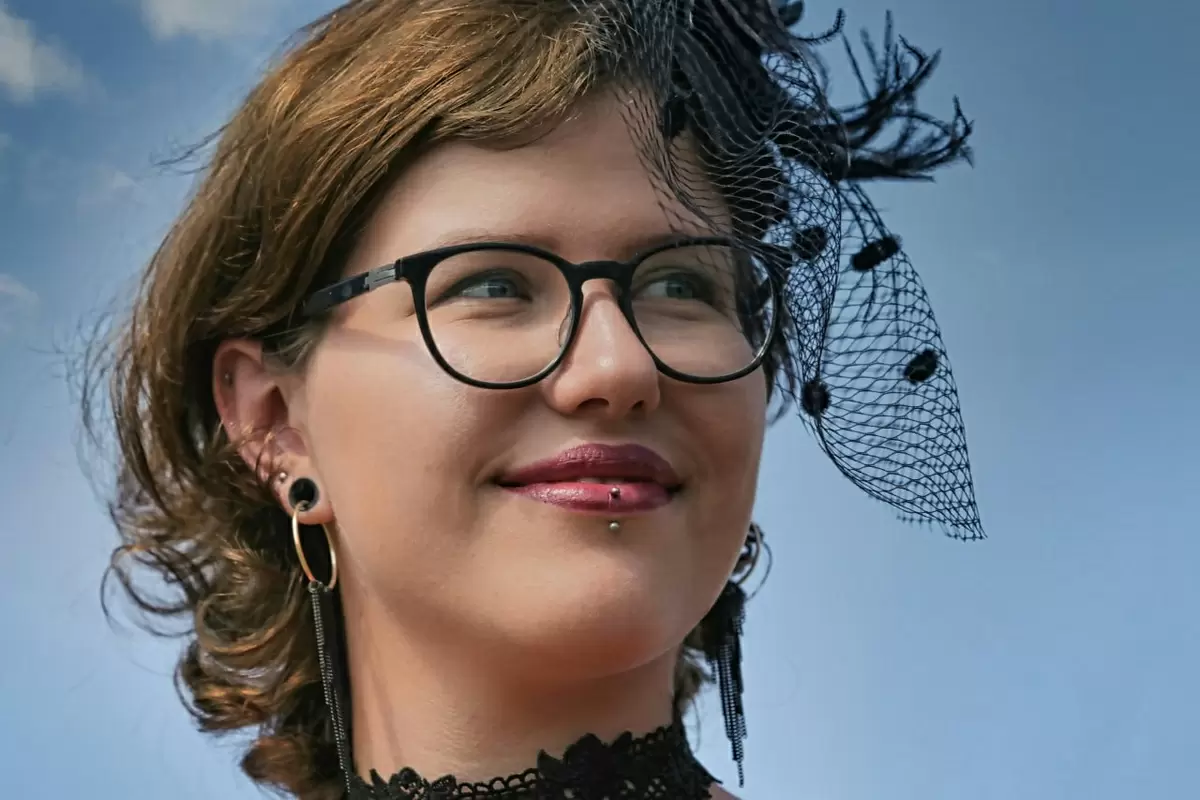 Как создать мощное первое впечатление: секреты харизмы